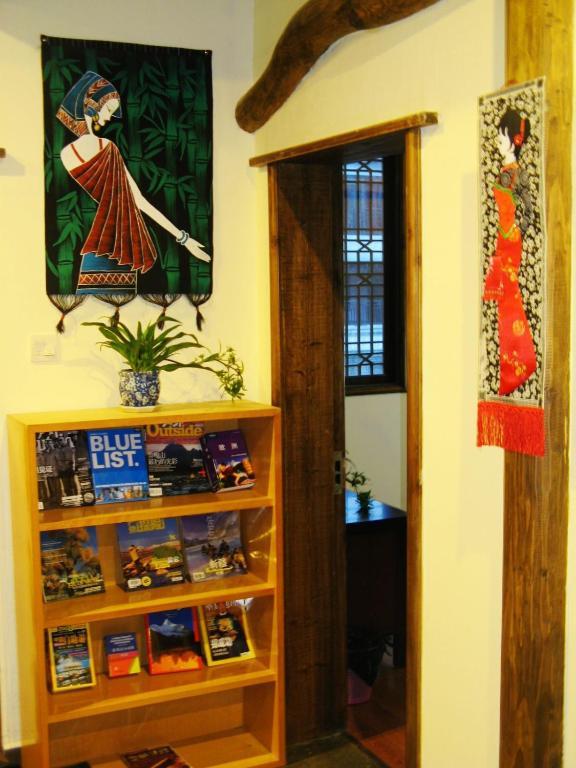 Bajie Youth Hostel Zhangjiajie Buitenkant foto